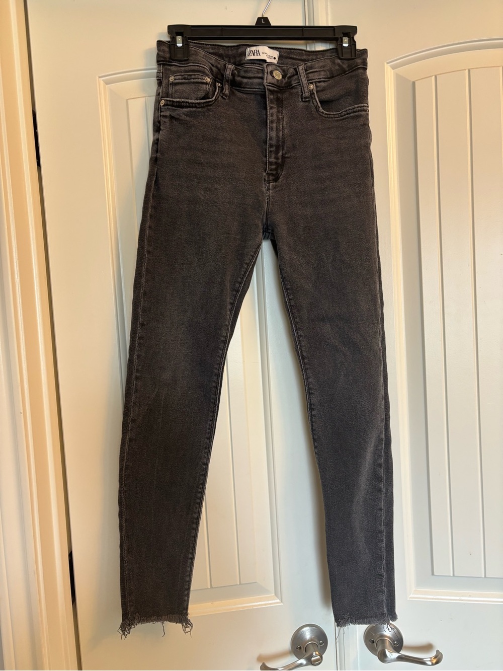Zara Dark Gray Skinny Jeans with Raw Hem